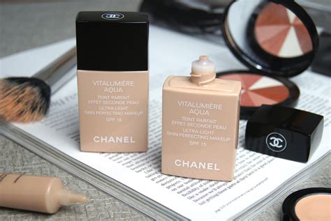 chanel aqua vitalumiere foundation review|chanel vitalumiere aqua shades.